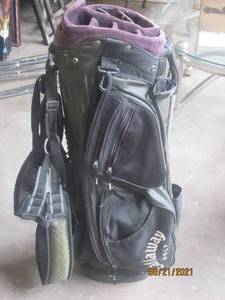 lot 13 image: GALLAWAY GOLF BAG
