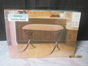 lot 28 image: EMERY VANITY STOOL