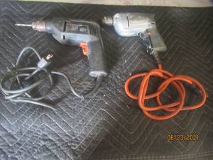 lot 92 image: 2 DRILLS