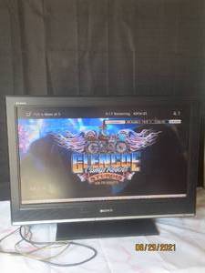 lot 260 image: SONY BRAVIA KDL-32SL130 LCD DIGITAL COLOR TV TESTED AND WORKS