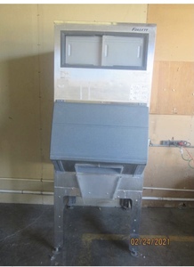 lot 274 image: FOLLETT ICE BIN