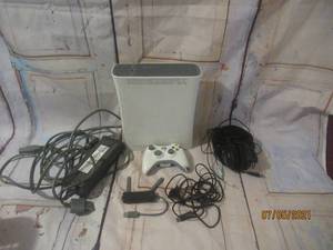 lot 287 image: XBOX 360 WITH REMOTE AND MORE SEE PICS