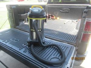 lot 291 image: STANLEY WETDRY VAC