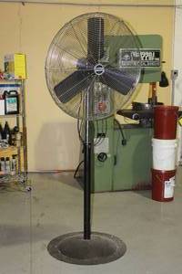 lot 46 image: FLOWPRO AIR CIRCULATOR HIGH VELOCITY SHOP FAN MODEL 10301