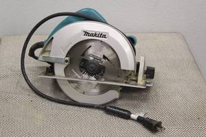 lot 65 image: MAKITA 5007F&nbsp