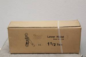 lot 77 image: VGD 1.5 TON LEVER HOIST NEW IN BOX