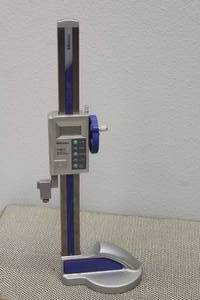 lot 79 image: HDA MITUTOYA ABSOLUTE DIGIMATIC HEIGHT GAGE