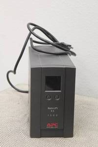 lot 86 image: APC BACK-UPS XS 1500