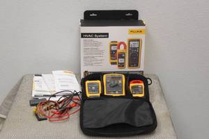 lot 96 image: FLUKE HVAC SYSTEMS 3 PC SET 4465607&nbsp
