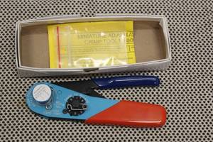 lot 118 image: DMC MH800 CRIMPING TOOL&nbsp
