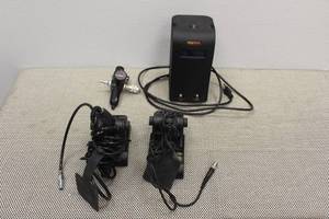 lot 171 image: METCAL SOLDERING SYSTEM MX-PS5000 , METCAL SOLDERING GUN, METCAL SOLDERING TWEEZERS ,2- METCAL WORKSTANDS&nbsp &amp NORGREN&nbsp B07-234-A1KA REGULATOR&nbsp