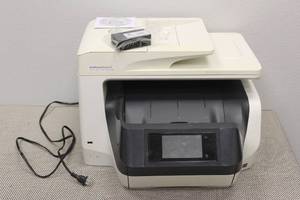 lot 199 image: HP OFFICE JET PRO 8720 PRINT FAX SCAN COPY WEB , SNPRC-1602-01 WITH INKJET CARTRIDGE HP 952XL &amp DISK&nbsp