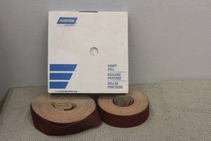 lot 256 image: TOTAL OF 3 NORTON ABRASIVE UTILITY HANDY ROLLS&nbsp
