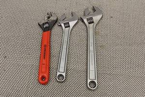 lot 314 image: TOTAL OF 3 CRESCENT ADJUSTABLE WRENCHES ,10 &amp 12