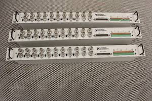 lot 331 image: TOTAL OF 3 NATIONAL INSTRUMENTS BNC-2090A SHIELD RACK MOUNTED BNC TERMINAL BLOCKS&nbsp