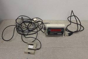 lot 354 image: TARA SYSTEMS TR-1-NK SCALE LOAD CAPACITY 10,000LB WITH OPTIMA SCALE OP-312 &amp STAINLESS STEEL S-BEAM LOAD CELL 10K LB CAPACITY&nbsp