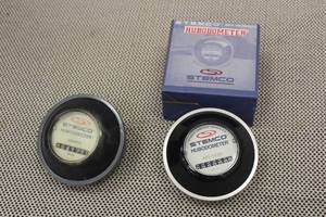 lot 371 image: TOTAL OF 2 STEMCO HUBODOMETER , 650-0598  650-0593