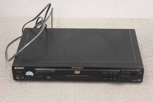 lot 376 image: SONY CDDVD PLAYER, DVP-S560D