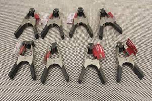 lot 410 image: 8 HUSKY 2IN METAL SPRING CLAMPS 1000 021 752