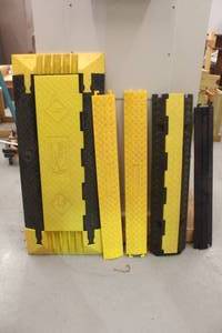 lot 433 image: 5 CABLECORDS FLOOR PROTECTORS