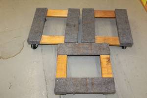 lot 440 image: 3 SMALL 4 WHEEL GENERAL PURPOSE DOLLYS