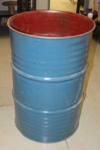 lot 442 image: 50 GALLON STEEL DRUM