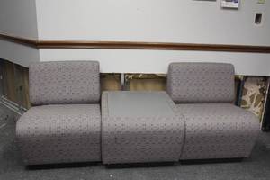 lot 449 image: 3PC VECTA MODERNIST CHAIR AND BENCH&nbsp