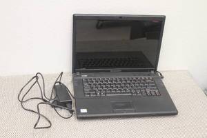 lot 476 image: LENOVO 4446