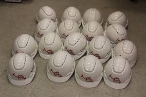 lot 479 image: LOT OF 16 3M SAFETY HATS H-700
