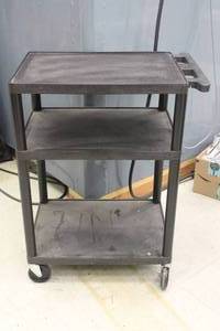 lot 481 image: LUXOR 3 TIER ROLLING CART WITH LOCKING WHEELS
