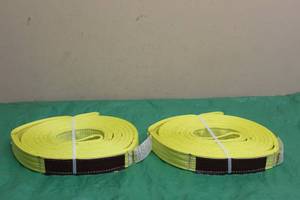 lot 141 image: 2 NEW US CARGO NYLON LIFTING SLINGS EE3-902-20-T3