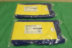 lot 143 image: 2 NEW IN PACKAGE MICROWORKS POCKET DUST MOP 24