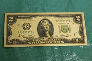 lot 15 image: UNITED STATES $2 (TWO DOLLAR ) SERIES 1976 GOLD&nbsp BANK NOTE&nbsp