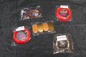 lot 109 image: LOT OF 5 PAPARAZZI BRACELETS EE PICS