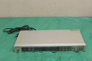 lot 51 image: TECHNICS ST-S505 QUARTZ SYNTHESIZER FMAM STEREO TUNER