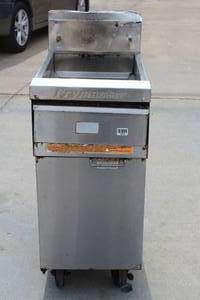 lot 87 image: FRYMASTER MJ35SC GAS FRYER WORKING WHEN REMOVED