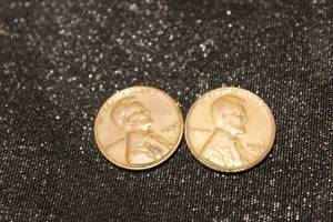 lot 139 image: 1944 AND 1945 WHEAT PENNIES&nbsp