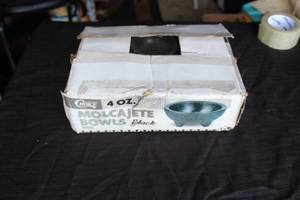 lot 183 image: LOT OF 24 NEW IN PACKAGE 4OZ MOLCAJETE BOWLS