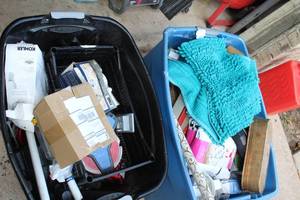 lot 188 image: MISC LOT SEE PICS TOTES INCLUDED