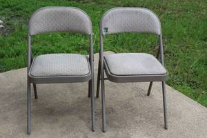 lot 195 image: 2 SAMSONITE MONARCH FOLDING CHAIRS