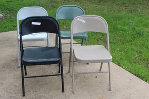 lot 196 image: 4 METAL FOLDING CHAIRS