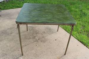 lot 197 image: SAMSONITE FOLDING CARD TABLE