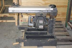 lot 11 image: CRAFTSMAN 10 RADIAL SAW 113.1971