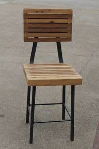 lot 27 image: BAR STOOL