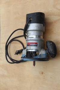 lot 33 image: DRILL MASTER ROUTER 68341