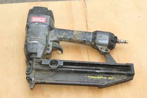 lot 40 image: SENCO FINISH PRO32&nbsp