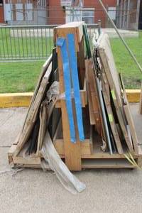 lot 60 image: LOT OF ASSORTED GLASS WISTERIA BEVELED 36 GLASS TABLE TOPS&nbsp AND MORE&nbsp