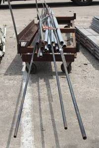 lot 131 image: LOT OF METALSTEEL PIPING CART NOT INCLUDED