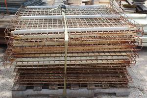 lot 144 image: PALLET OF PALLET RACKING WIRE MESH DECKING&nbsp