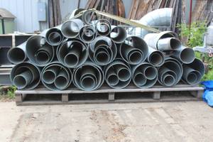 lot 150 image: GENEROUS AMOUNT OF ASSORTED GALVANIZED PVC VENTILATION FOR&nbsp DUST COLLECTOR